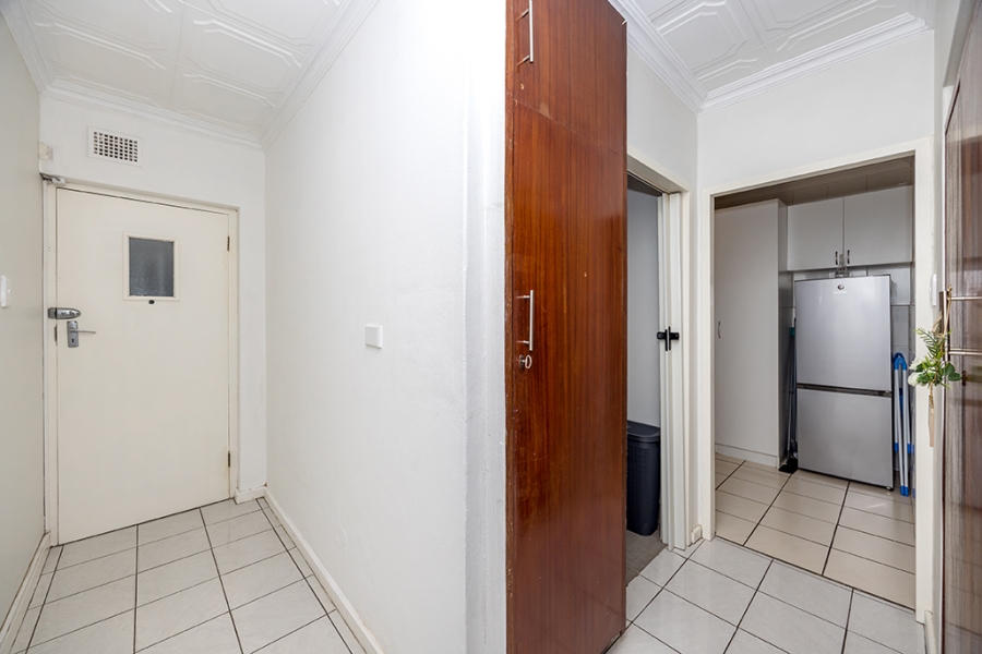 1 Bedroom Property for Sale in Cape Town City Centre Western Cape